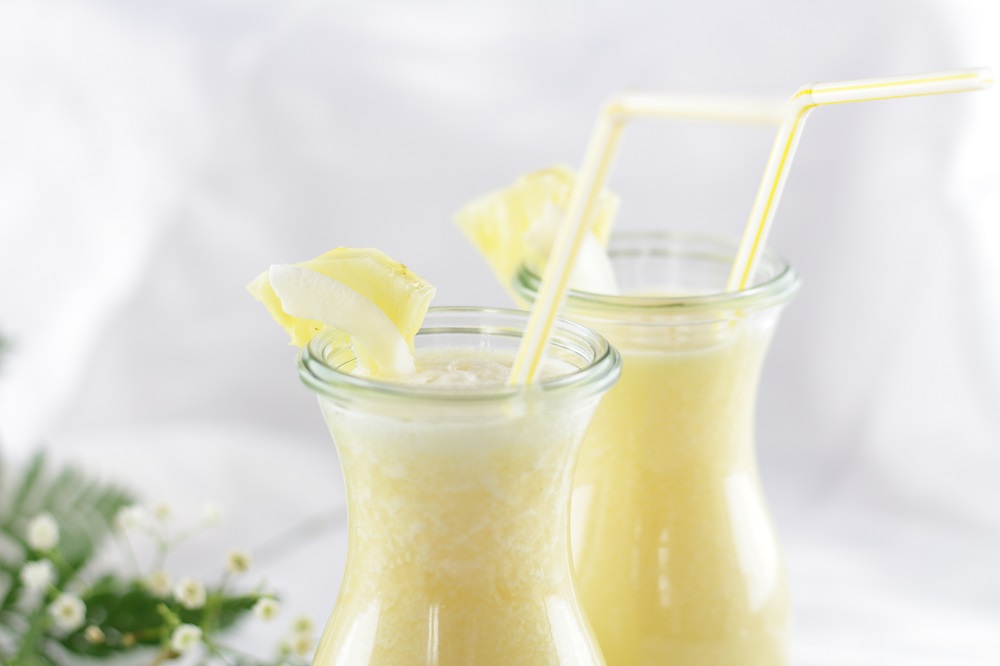 Tropisches Sommergetränk: Ananas-Kokos-Smoothie - Mary Loves